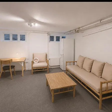 Spacious Cozy In * Kopenhag