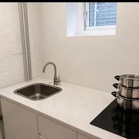 Spacious Cozy In *